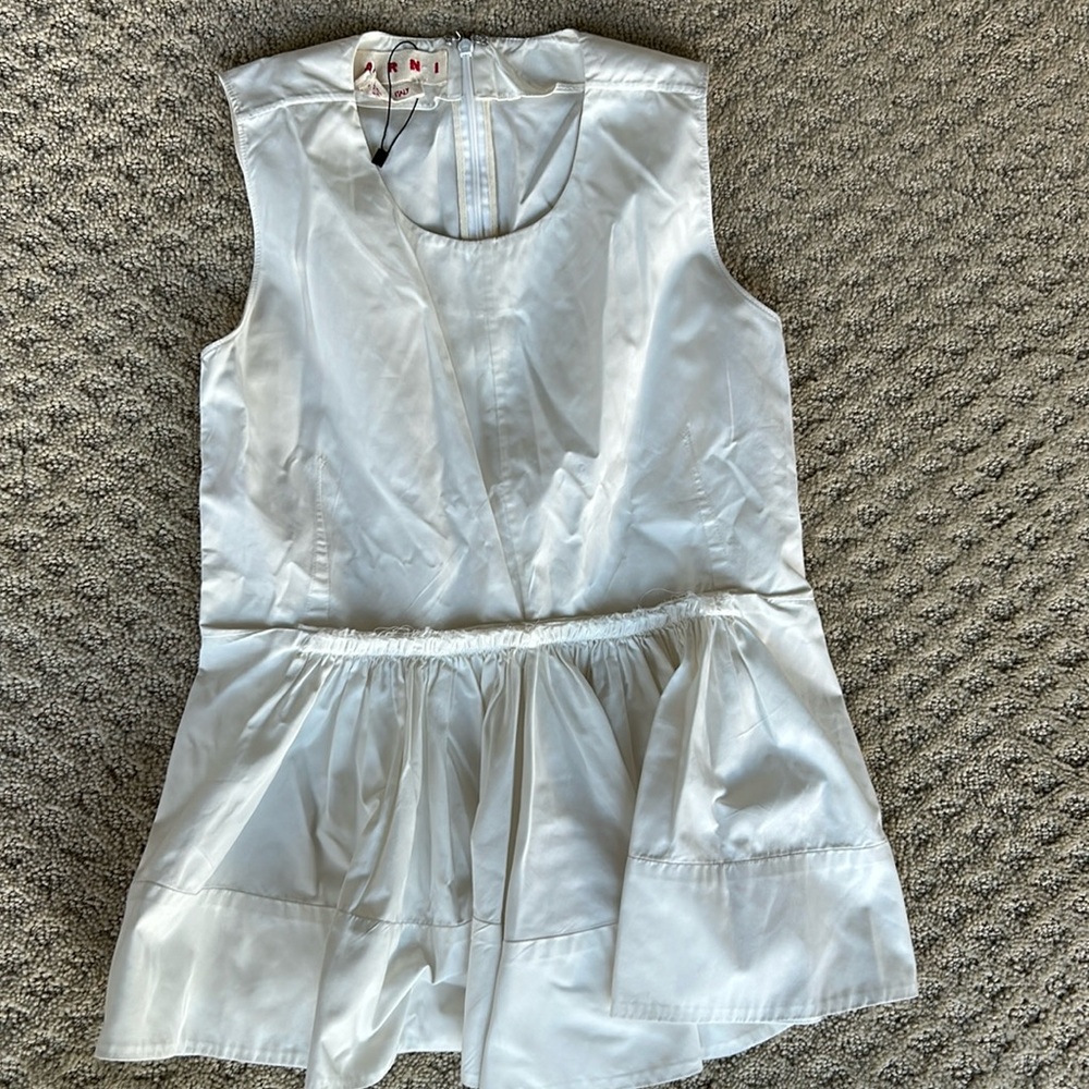 Marni peplum top size 36 (fits like size 0/2)
